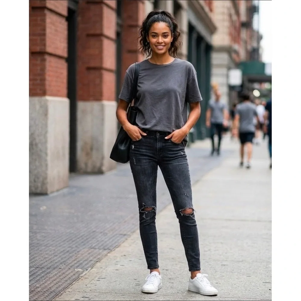 Hollister Skinny Jeans Faded Black Distressed Ripped Knee Denim 31x32 Womens
